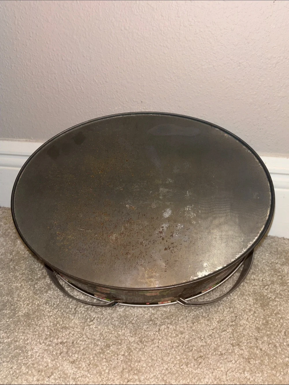 None black oval
